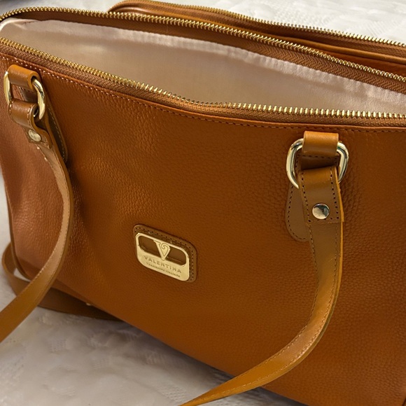 Valentina Rich Tan Shoulder Bag, Genuine Leather, Made in Italy - Picture 11 of 16